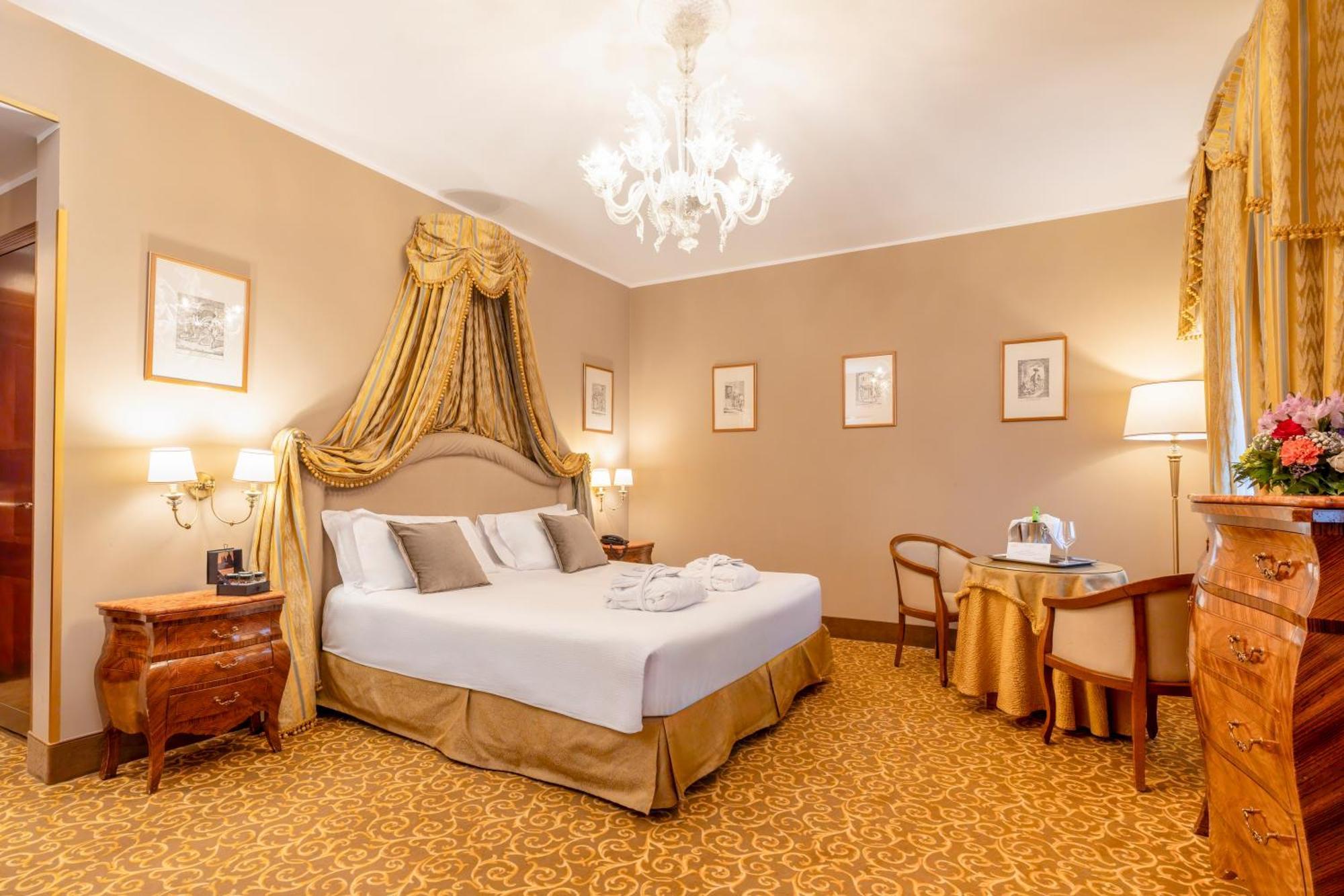 Hotel Al Ponte Dei Sospiri Venice Exterior photo
